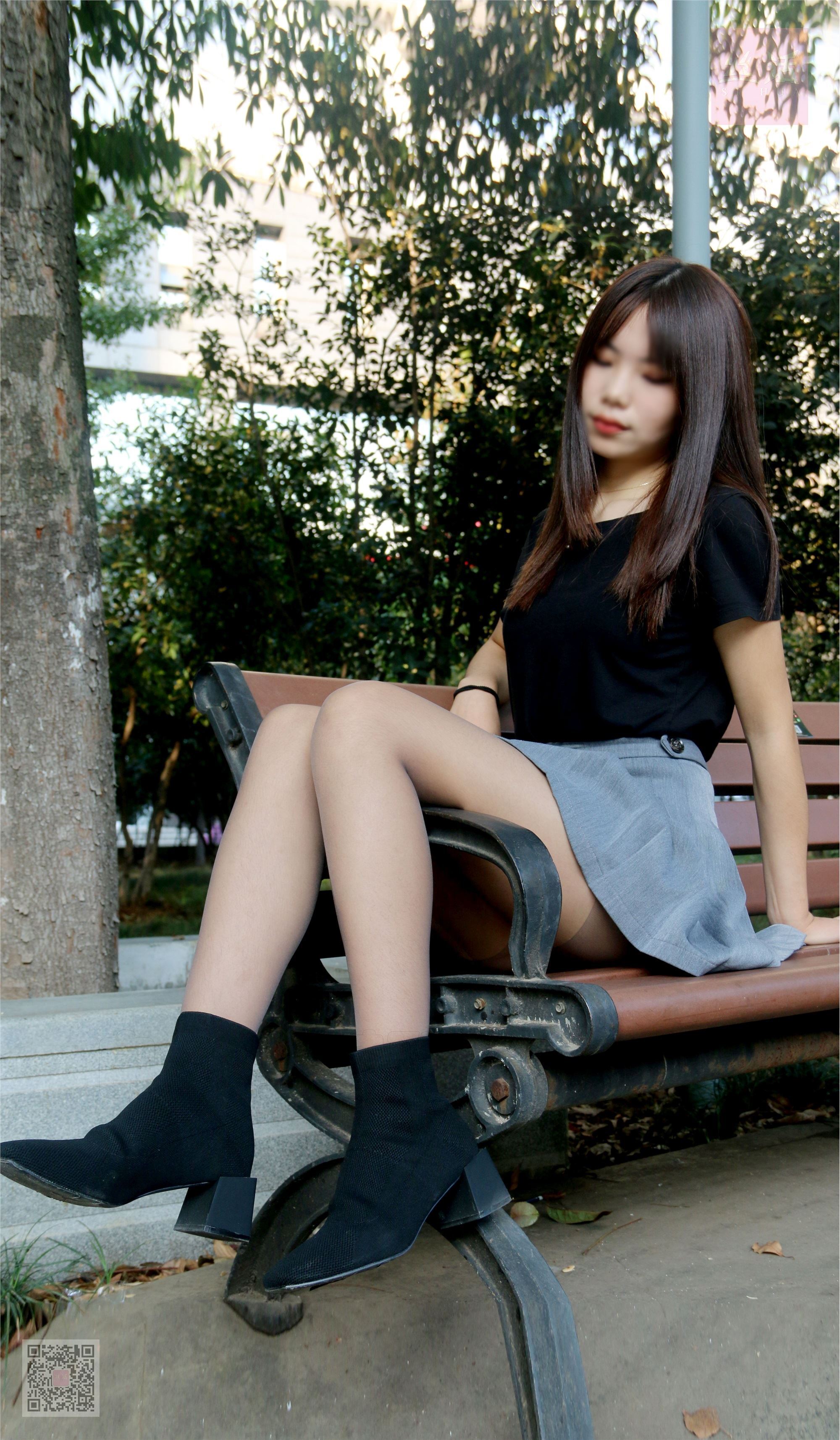 SiHua思话  SH012 雯玥 等车的前奏曲